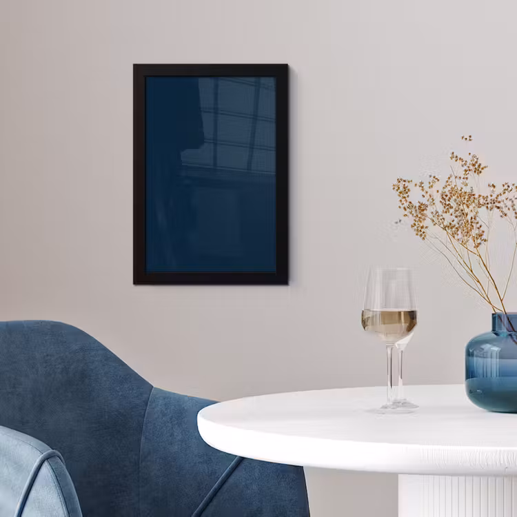 Midnight - Blue - Blauw fotolijst zwart zonder passe partout klein 224 -sfeer4