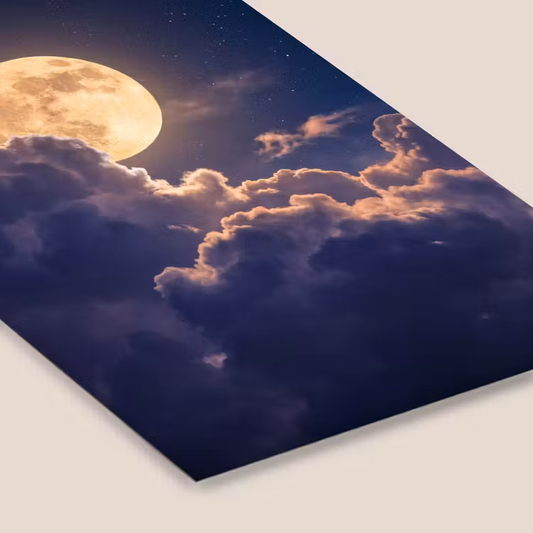 Maan - Wolken - Nacht - Oranje fotolijst zwart zonder passe partout klein -zsfeer6
