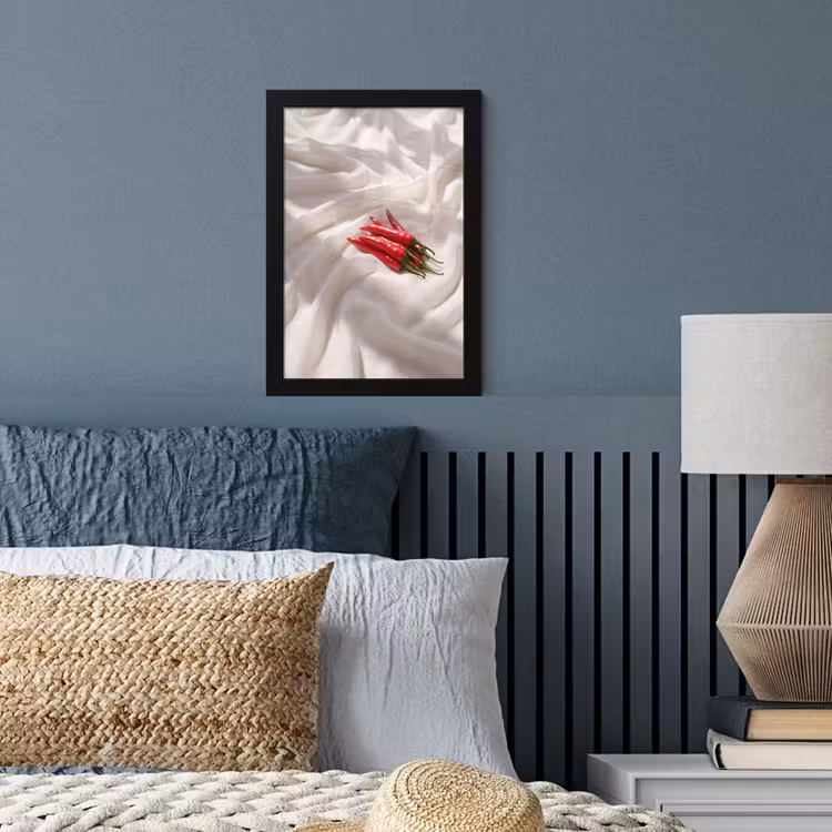 Framed Prints - Pepper - Red - Food - Peper - Rood - Eten fotolijst zwart zonder passe partout klein
