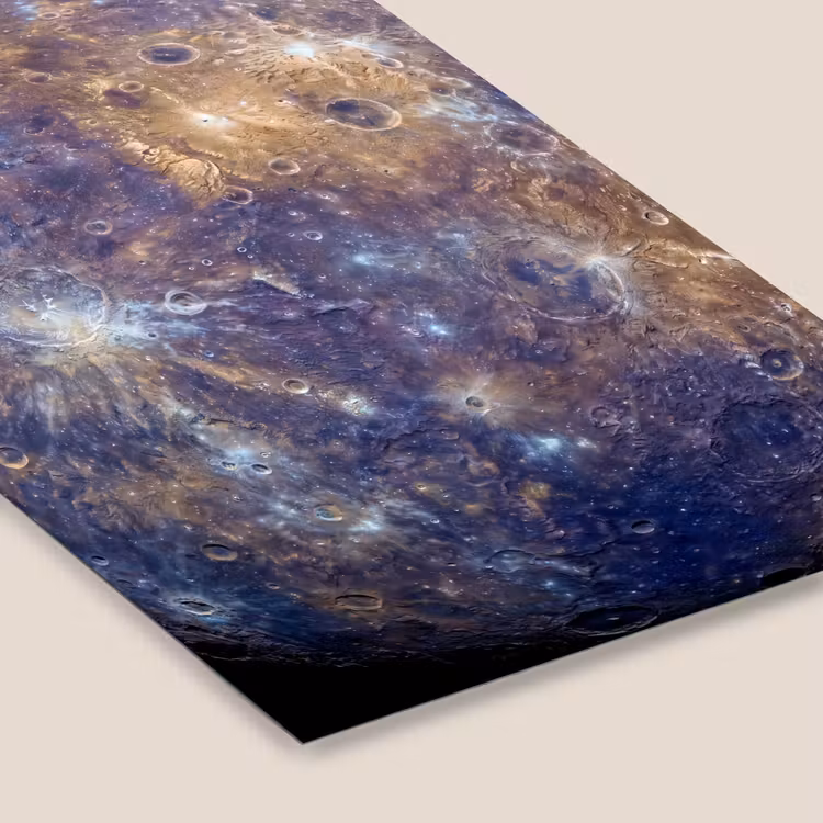 Framed Prints - Planet - Craters - Space - Planeet - Kraters - Ruimte fotolijst zwart zonder passe partout klein
