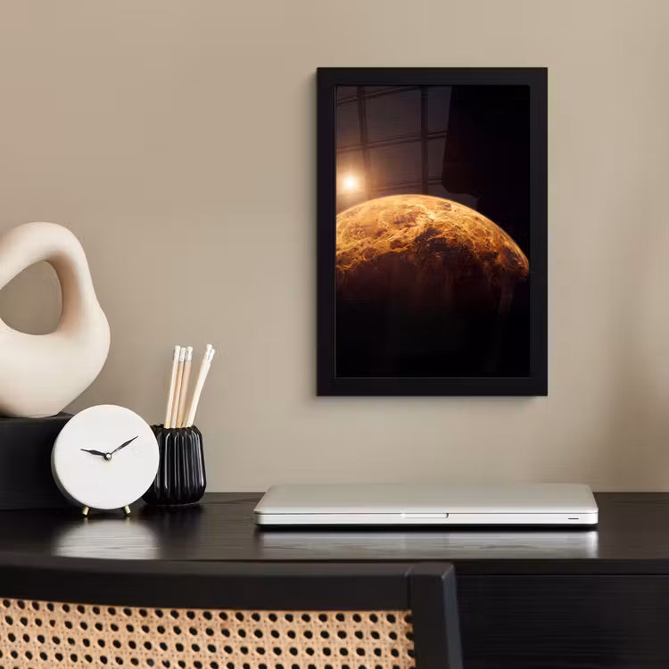 Framed Prints - Planet - Space - Orange - Planeet - Ruimte - Oranje fotolijst zwart zonder passe partout klein