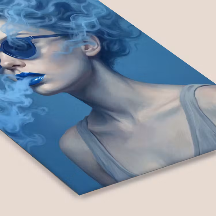 Portret - Zonnebril - Rook - Abstract - Blauw fotolijst zwart zonder passe partout klein -zsfeer6