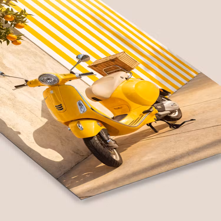 Scooter - Natuur - Zomer - Geel - Mediterraan fotolijst zwart zonder passe partout klein -zsfeer6