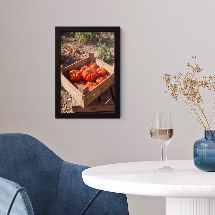 Framed Prints - Tomato - Wooden - Crate - Tomaat - Houten - Kist fotolijst zwart zonder passe partout klein