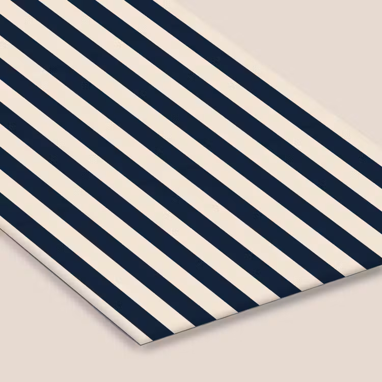 Verticale strepen - Blauw - Crème fotolijst zwart zonder passe partout klein 224 -zsfeer6
