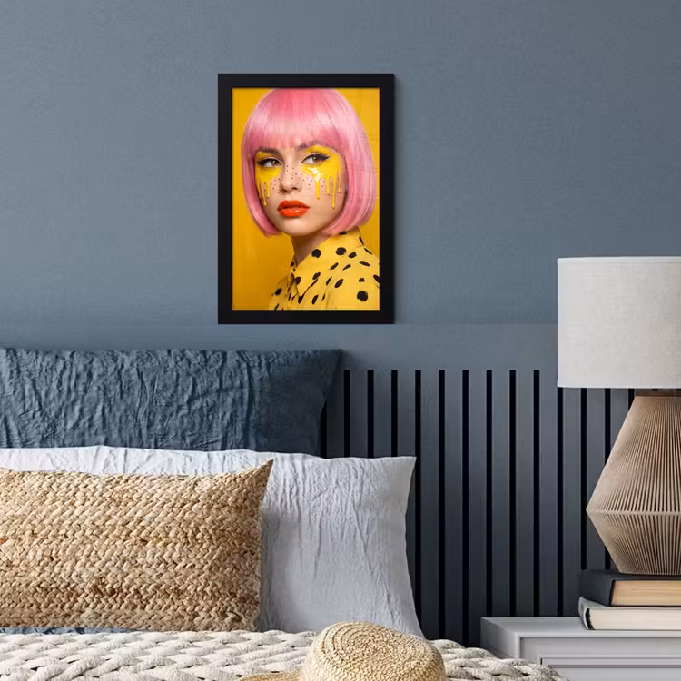 Vrouw - Portret - Abstract - Kleurrijk - Geel fotolijst zwart zonder passe partout klein -sfeer3
