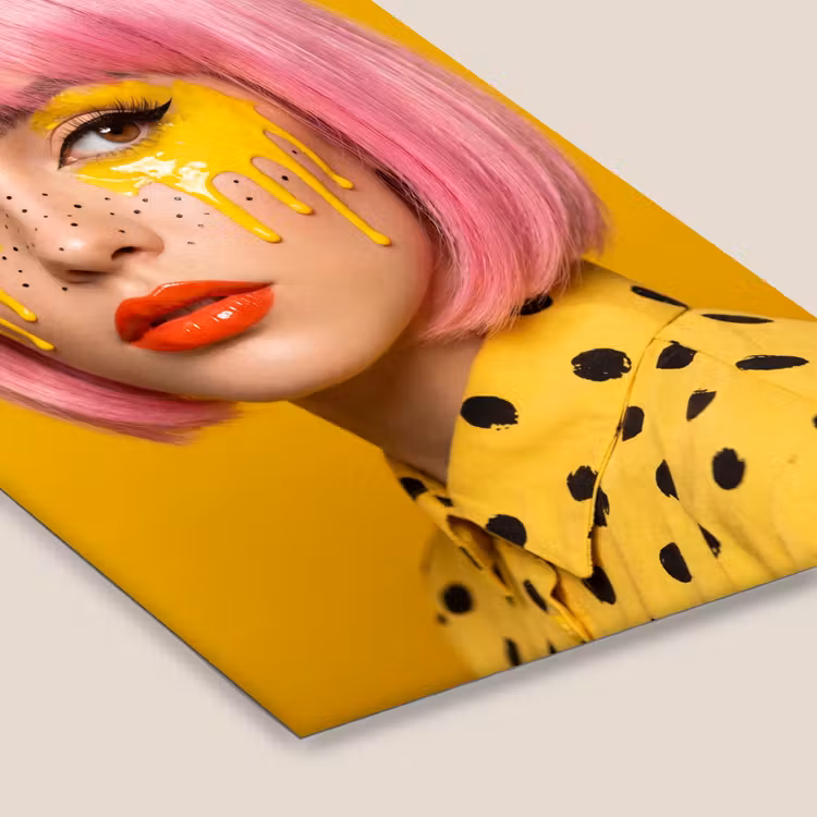 Vrouw - Portret - Abstract - Kleurrijk - Geel fotolijst zwart zonder passe partout klein -zsfeer6