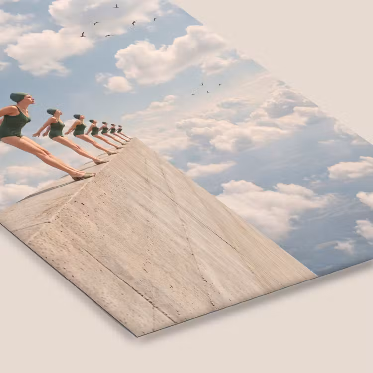Framed Prints - Women - Diving Pose - Clouds - Vrouwen - Duikhouding - Wolken fotolijst zwart zonder passe partout klein