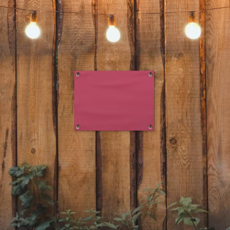 Deep - Berry - Rood tuinposter los doek klein 239 -sfeer1