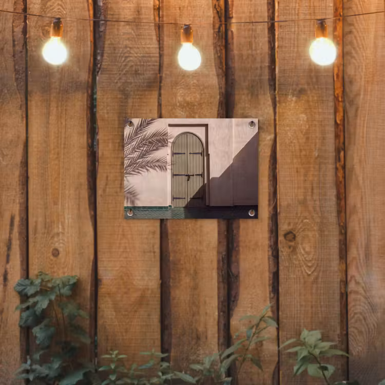 Deur - Hout - Architectuur - Groen - Rustiek tuinposter los doek klein -sfeer1