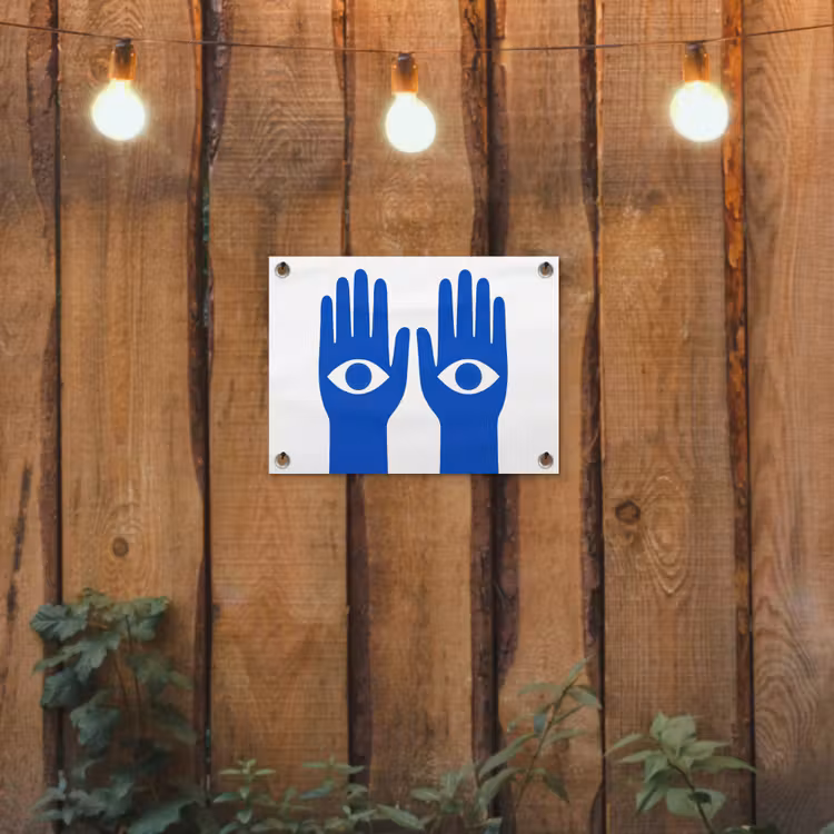 Handen - Twee - Ogen - Blauw tuinposter los doek klein -sfeer1