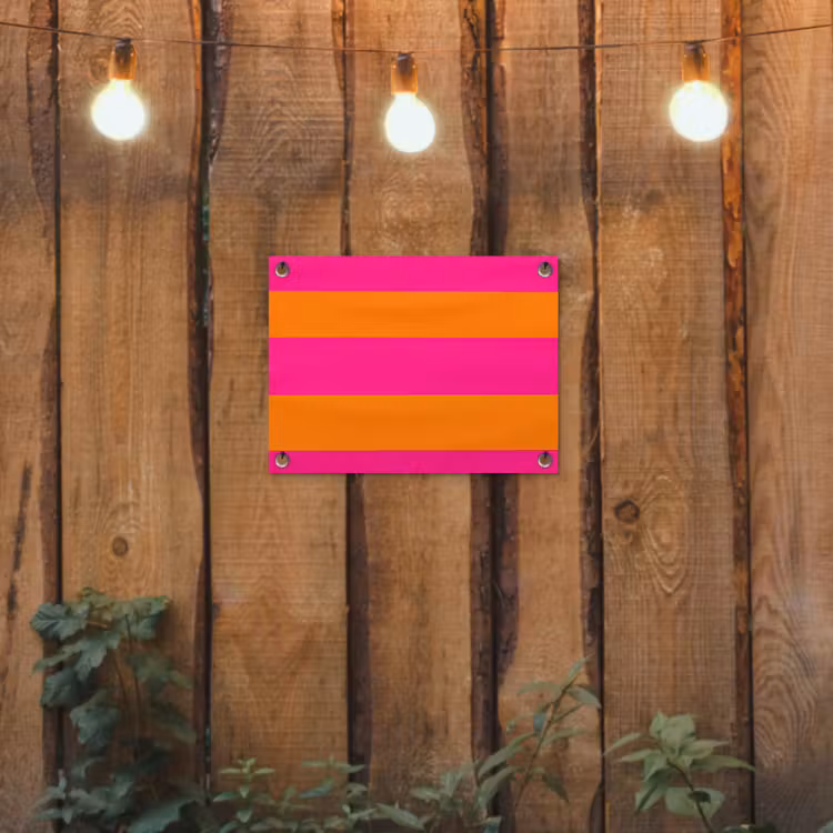 Strepen - Horizontaal - Roze tuinposter los doek klein 239 -sfeer1