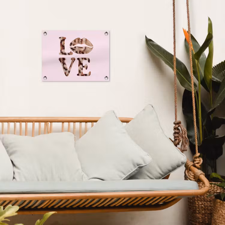 Tekst - Love - Pantervacht - Lichtroze tuinposter los doek klein -sfeer7