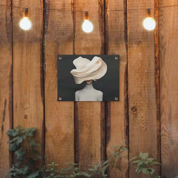 Vrouw - Beige - hoed tuinposter los doek klein -sfeer1