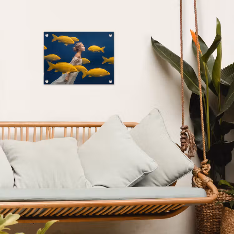Vrouw - Vis - Water - Natuur - Geel tuinposter los doek klein -sfeer7