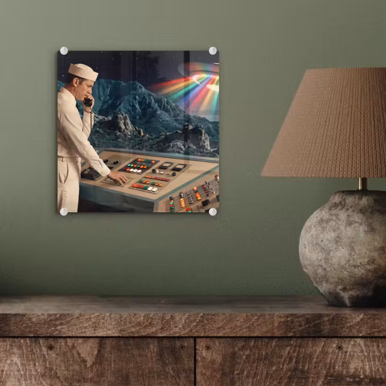 Glass Print - Man - Control Room - Beach - Man - Controlekamer - Strand plexiglas 5mm klein