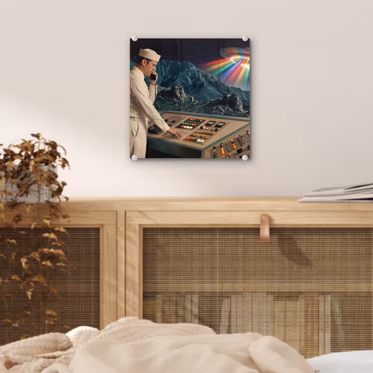 Glass Print - Man - Control Room - Beach - Man - Controlekamer - Strand plexiglas 5mm klein