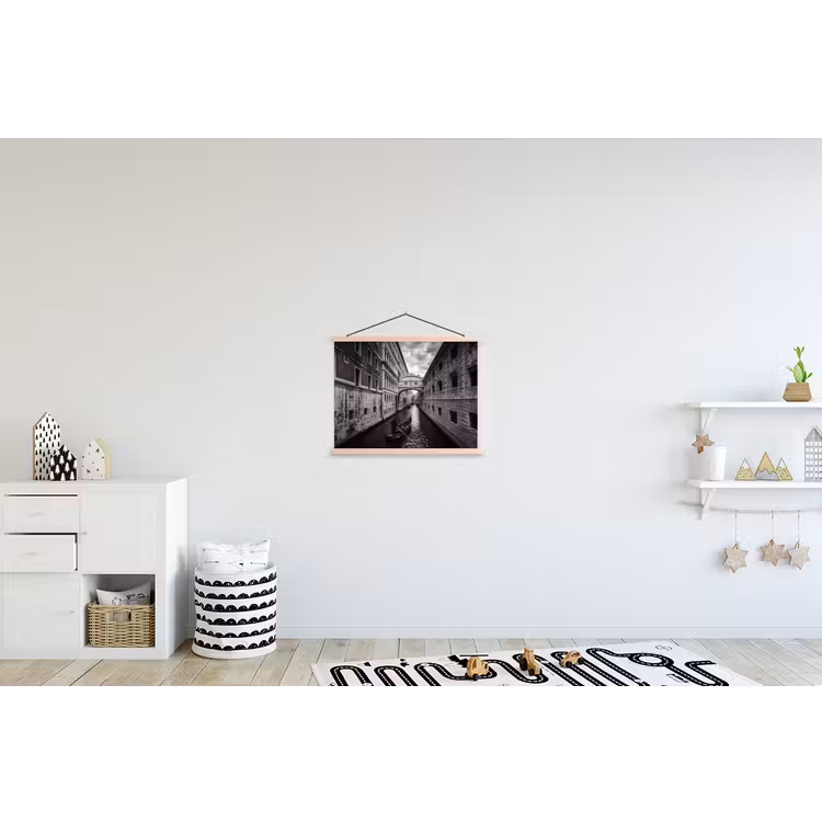 Boot - Waterweg - Stad - Zwart-wit - Architectuur textielposter latten blank klein -kinderkamer