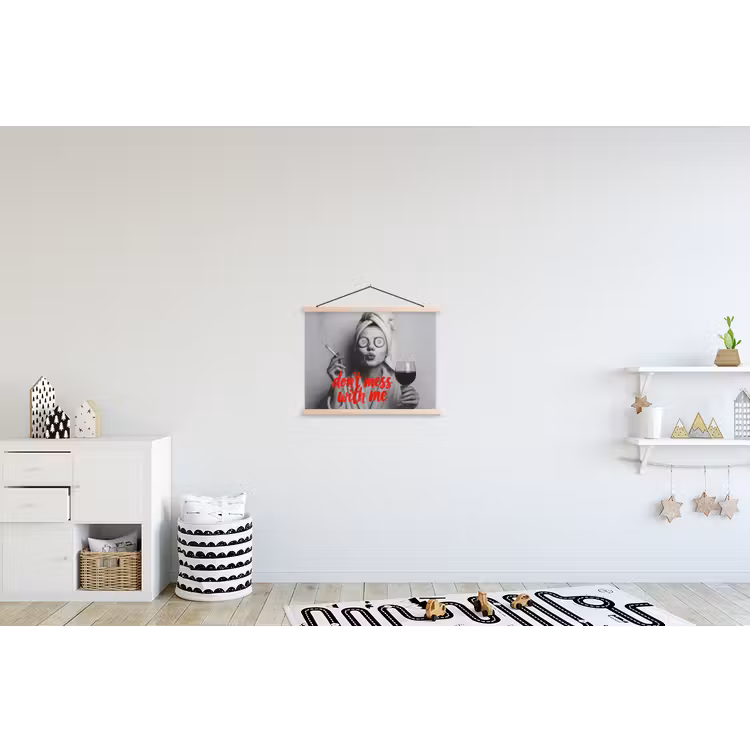 Don't mess with me - Wijn - Vrouw - Sigaret textielposter latten blank klein -kinderkamer