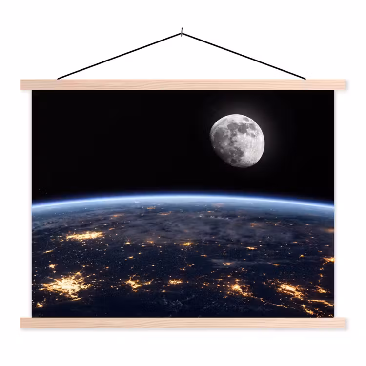 Hanging Poster - Earth - Night - Space - Aarde - Nacht - Ruimte textielposter latten blank klein