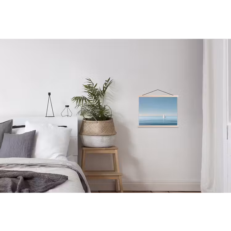 Zeilbootje - Kalme zee - Helderblauwe hemel textielposter latten blank klein -woonkamer