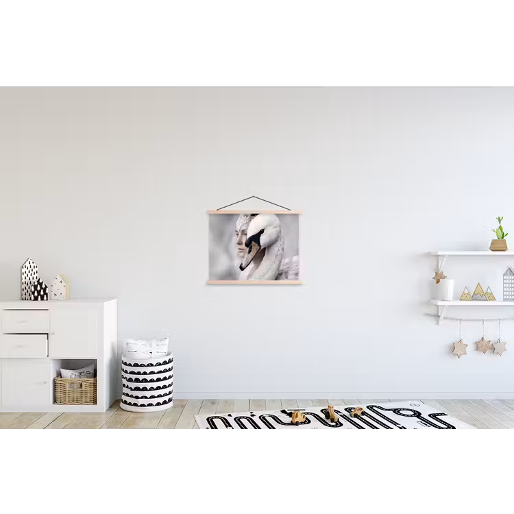 Vrouw - Zwaan - Wit textielposter latten blank klein -kinderkamer