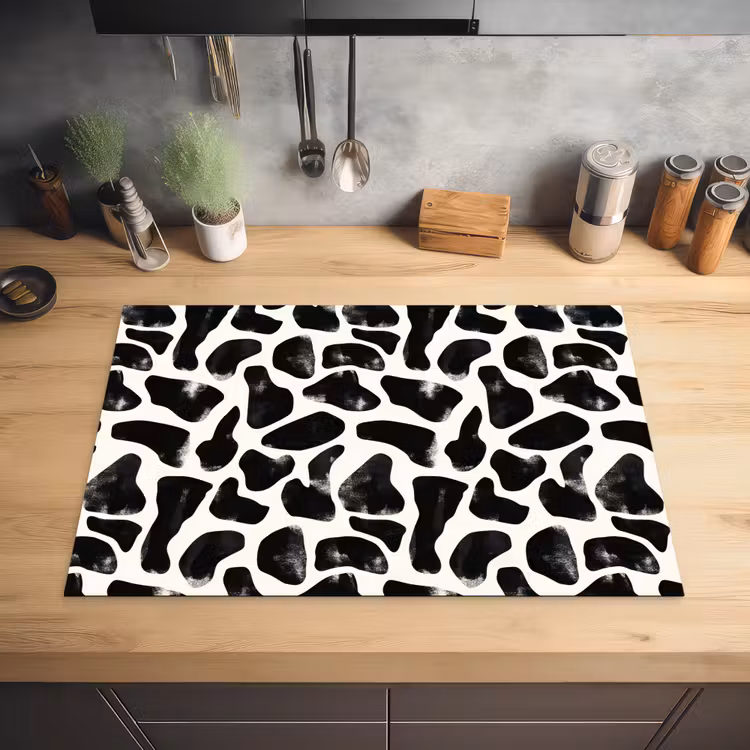 Dierenpatroon - Vlekken - Zwart - Wit Inductie beschermer vinyl 3mm klein 276 -sfeer5