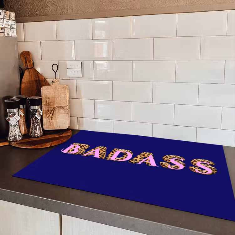 Badass - Panterpint - Schaduw - Roze Inductie beschermer vinyl 3mm klein -sfeer3