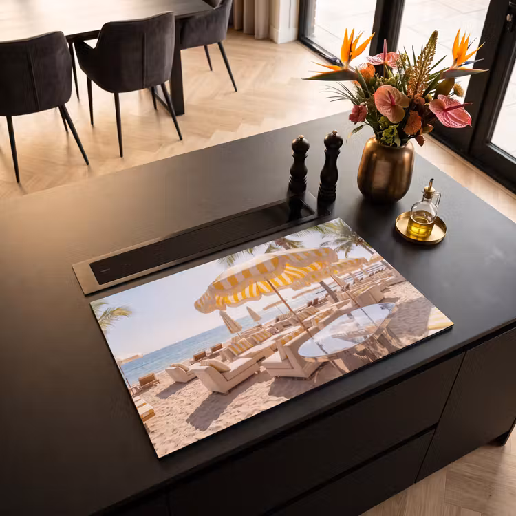 Strand - Ligbedden - Vakantie - Modern - Geel Inductie beschermer vinyl 3mm klein -sfeer5