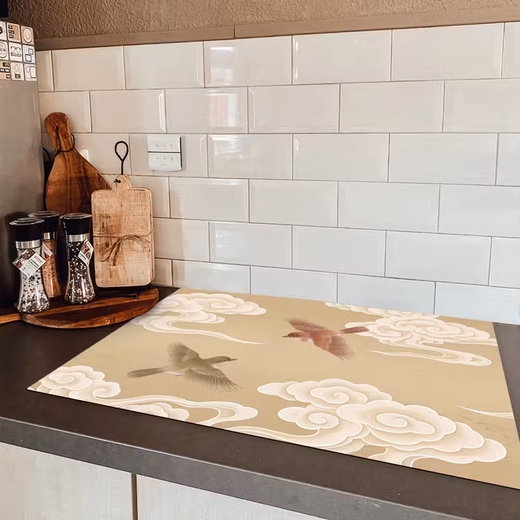 Vogels - Vliegen - Beige Inductie beschermer vinyl 3mm klein -sfeer3