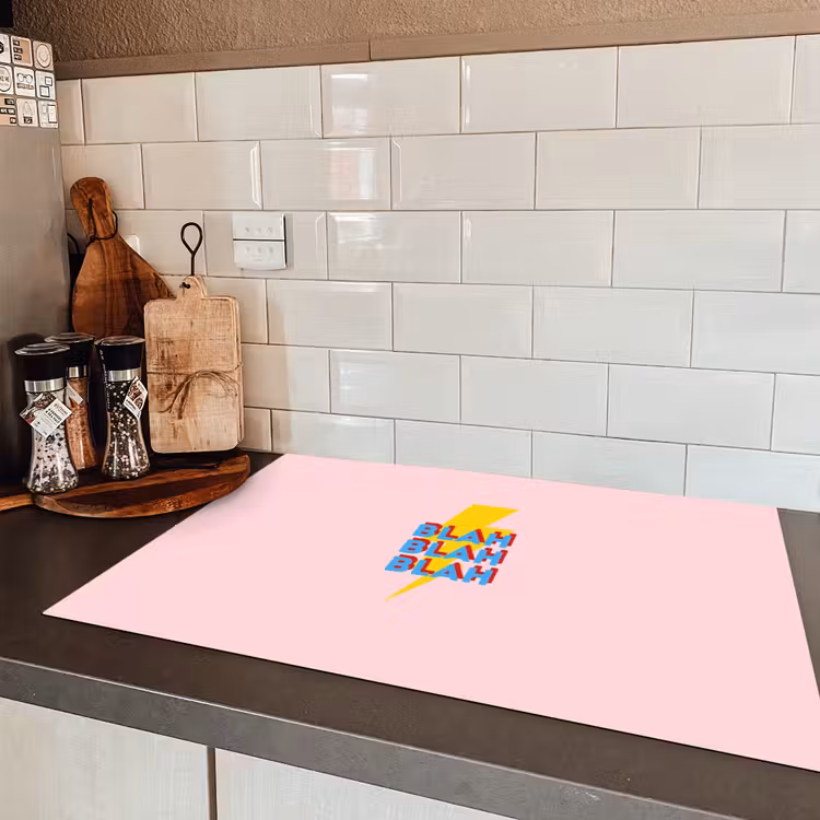 Blah - Bliksem - Roze Inductie beschermer vinyl 3mm klein -sfeer3