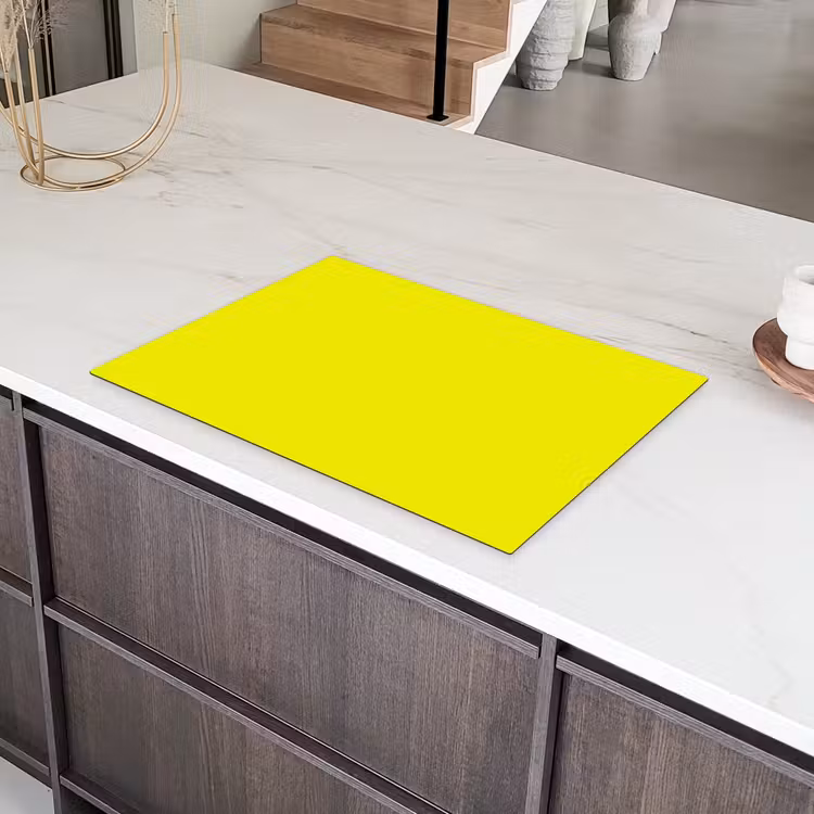 Bright - Canary - Geel Inductie beschermer vinyl 3mm klein 276 -sfeer8