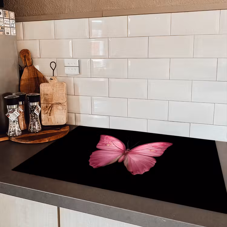 Vlinder - roze - Elegant Inductie beschermer vinyl 3mm klein -sfeer3