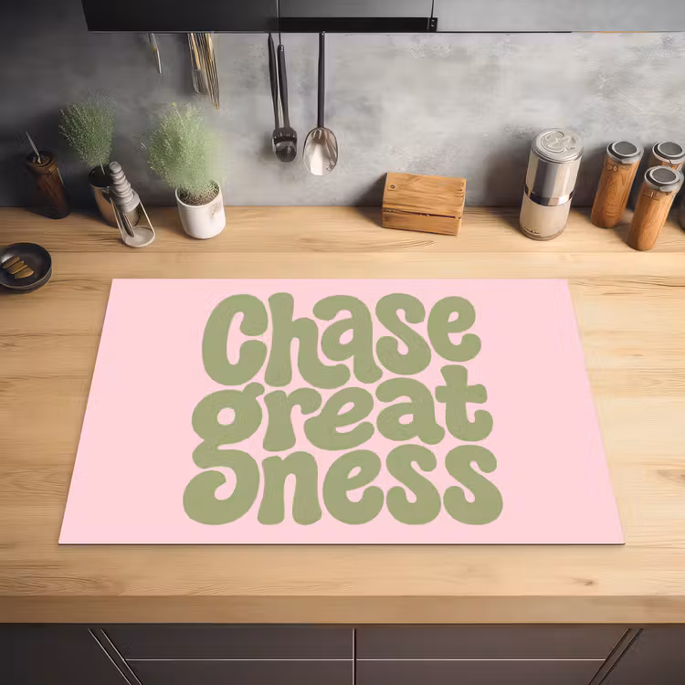 Chase greatness - Groen - Roze - Retro Inductie beschermer vinyl 3mm klein -sfeer5