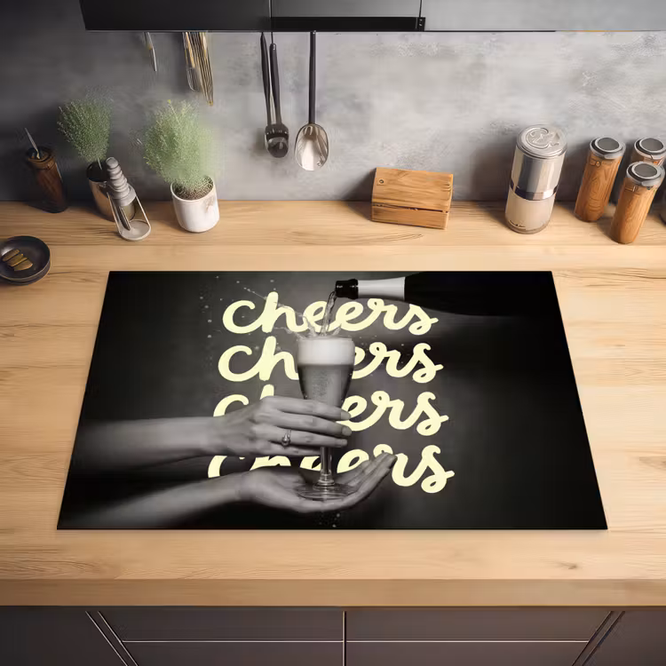 Cheers - Wijn - Zwart - Wit Inductie beschermer vinyl 3mm klein -sfeer5