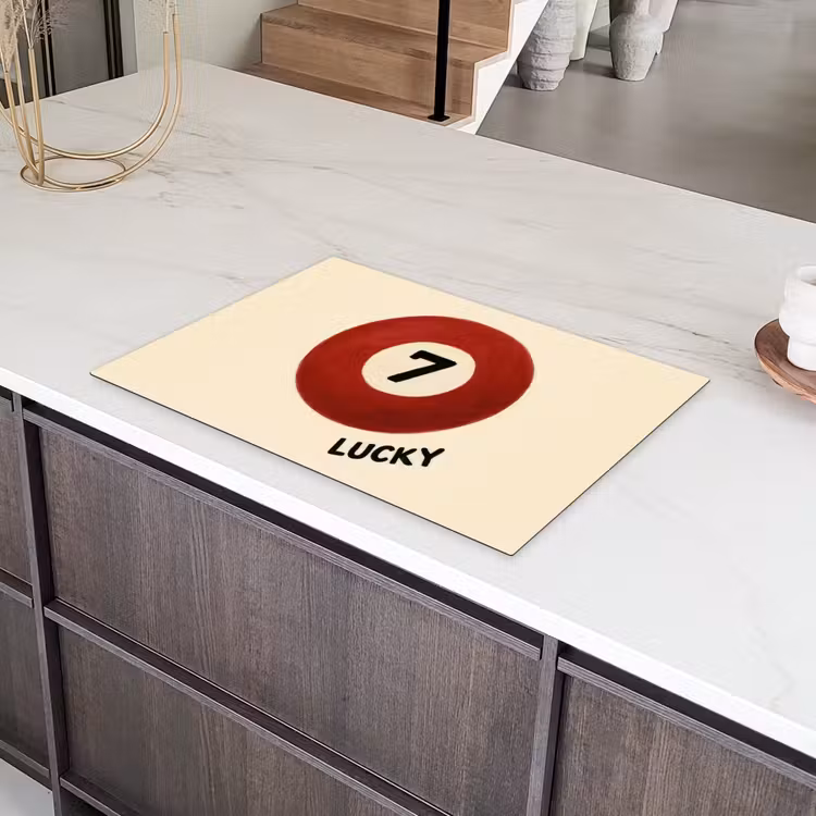 Cirkel - Zeven - Lucky - Rood Inductie beschermer vinyl 3mm klein -sfeer8
