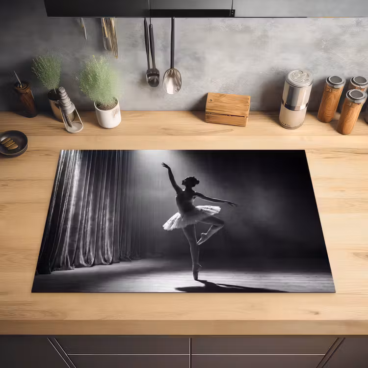 Danser - Podium - Zwart-wit - Kunst - Klassiek Inductie beschermer vinyl 3mm klein -sfeer5