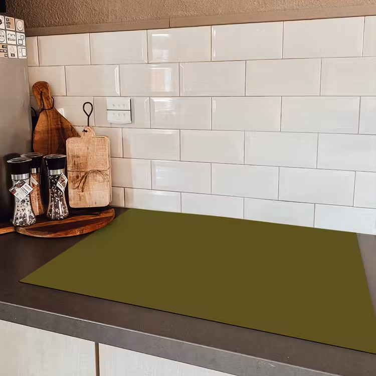 Dark - Olive - Groen Inductie beschermer vinyl 3mm klein 276 -sfeer3