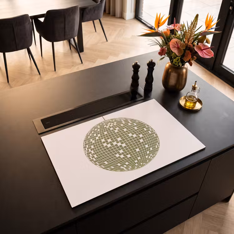 Disco - Bal - Groen - Abstract - Modern Inductie beschermer vinyl 3mm klein -sfeer5