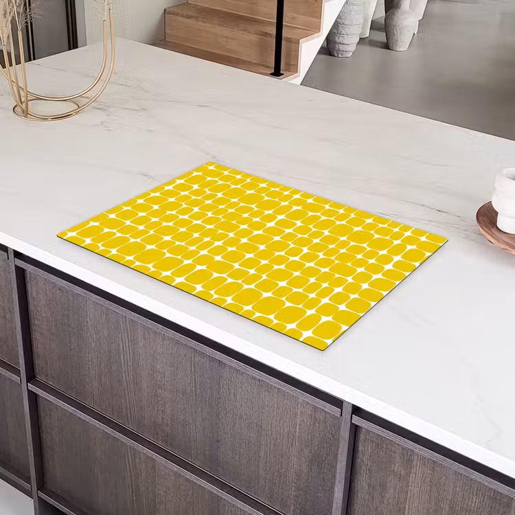 Stippen - Modern - Geel Inductie beschermer vinyl 3mm klein 276 -sfeer8