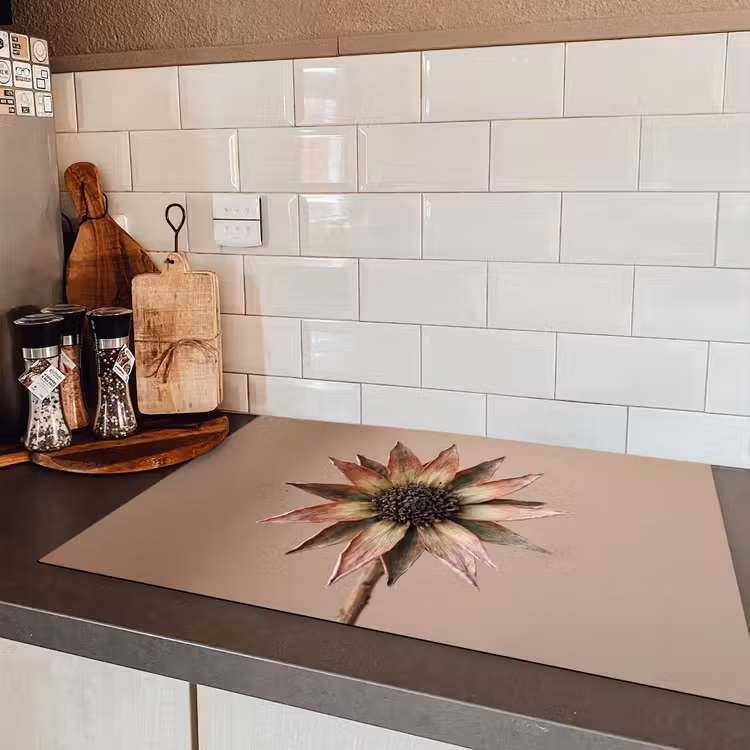 Droogbloem - Protea - Vintage - Beige - Rustiek Inductie beschermer vinyl 3mm klein -sfeer3