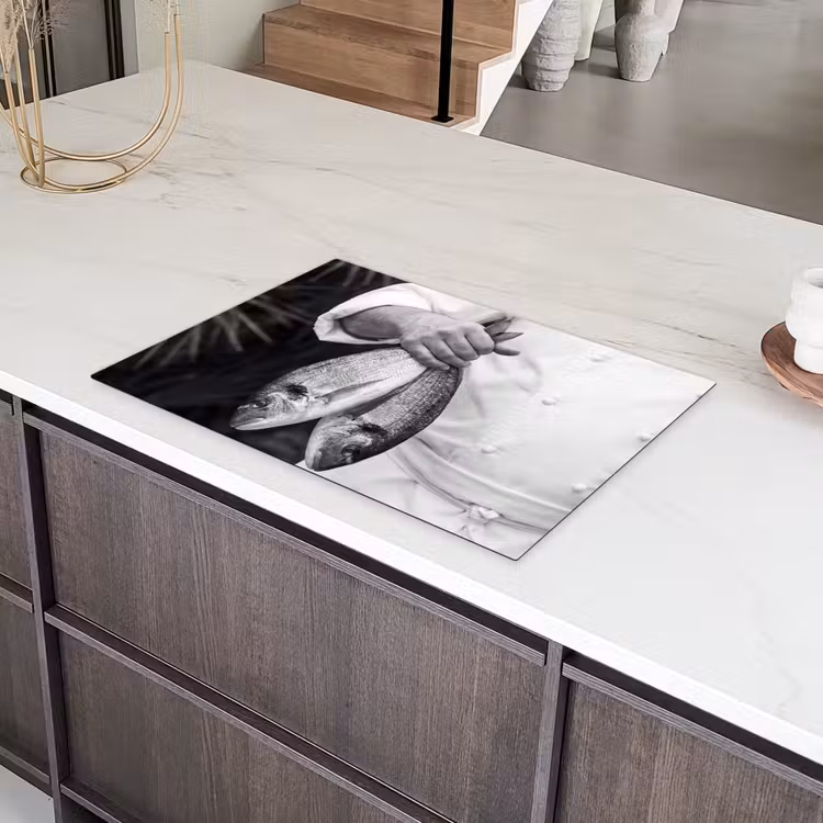 Vissen - Chef - Zwart - Wit Inductie beschermer vinyl 3mm klein -sfeer8
