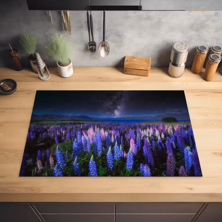 Bloemen - Nacht - Lupine - Sterrenhemel - Paars - Natuur Inductie beschermer vinyl 3mm klein -sfeer5