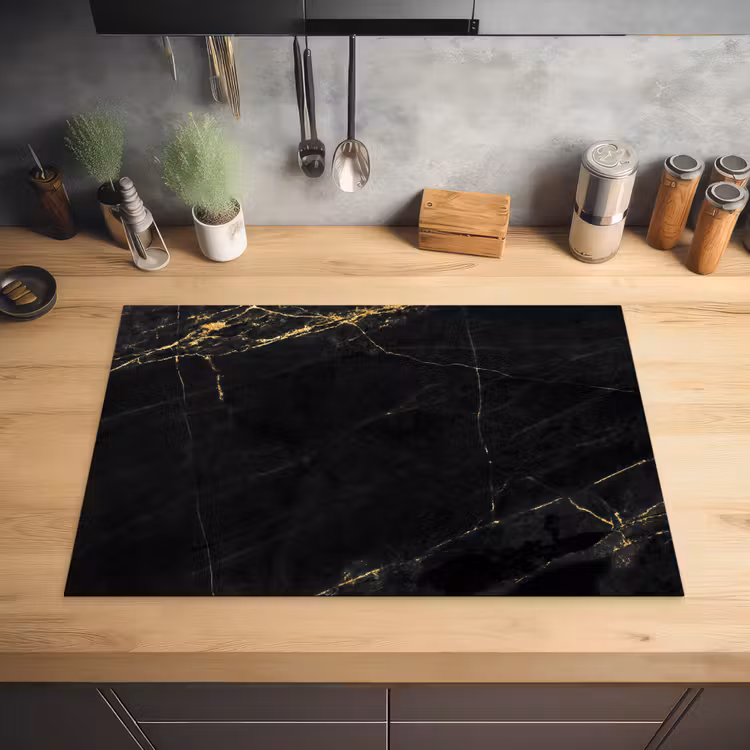 Gouden Bliksem in Ebbenhout Inductie beschermer vinyl 3mm klein -sfeer5