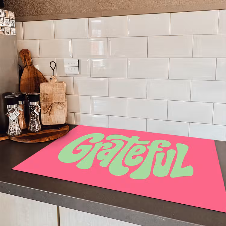 Grateful - Groen - Grafisch - Vloeiend Inductie beschermer vinyl 3mm klein -sfeer3