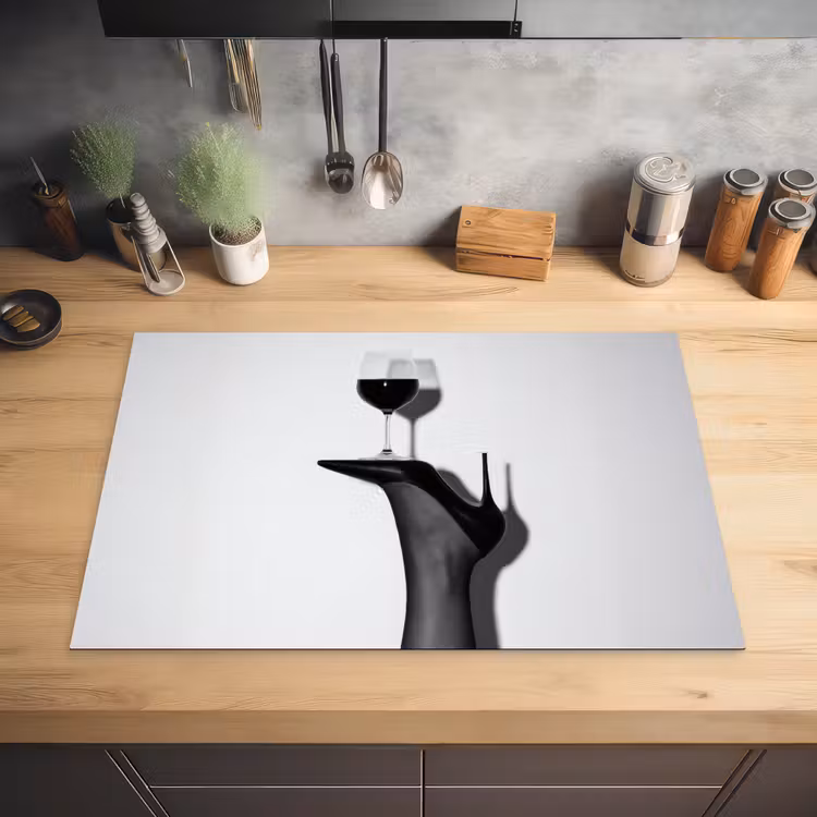 Hak - Wijn - Minimalistisch - Zwart Inductie beschermer vinyl 3mm klein -sfeer5