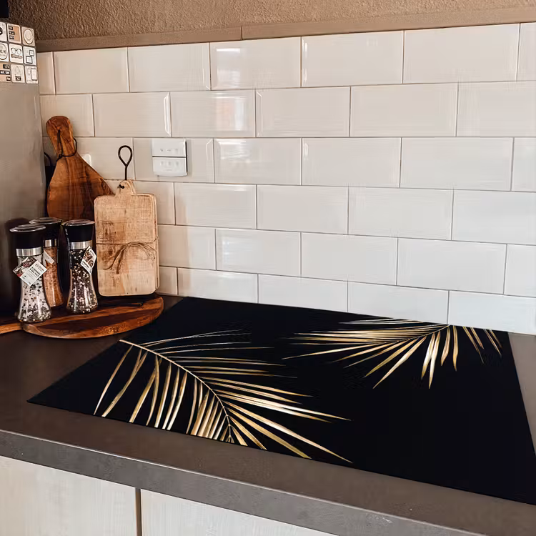 Bladeren - Planten - Goud - Zwart - Luxe Inductie beschermer vinyl 3mm klein -sfeer3