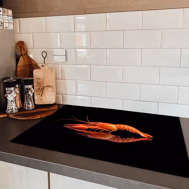 Kreeft - Oranje - Zwart - Opvallend Inductie beschermer vinyl 3mm klein -sfeer3
