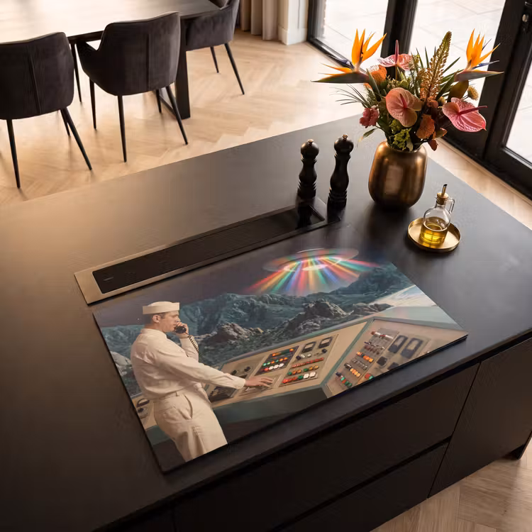 Induction Hob Cover - Man - Control Room - Beach - Man - Controlekamer - Strand Inductie beschermer vinyl 3mm klein