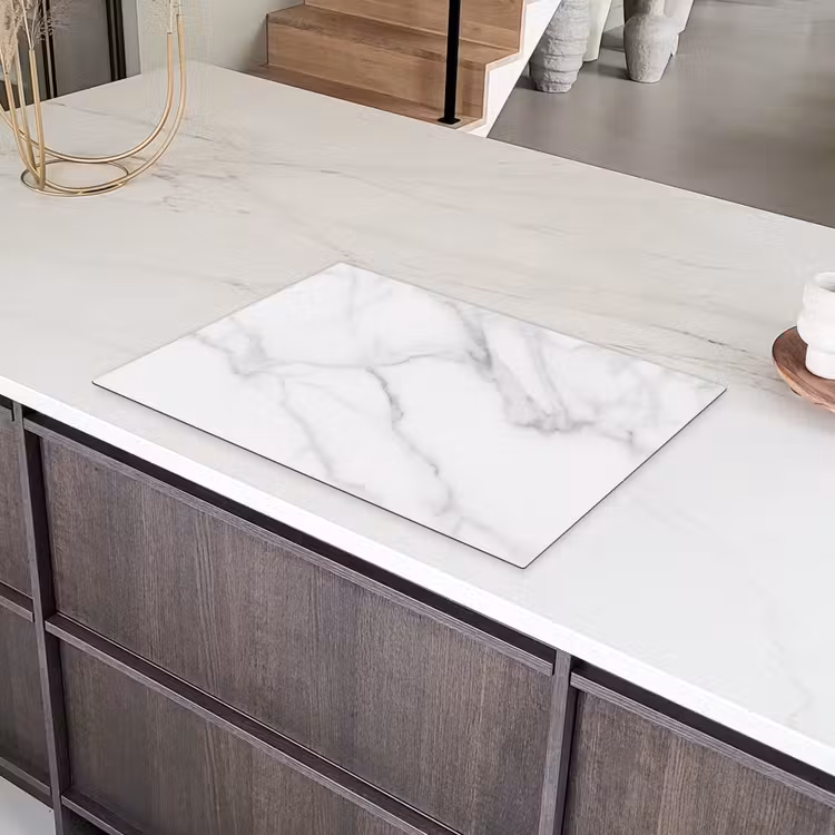 Marmer - Structuur - Wit - Grijs - Steen - Marmerlook Inductie beschermer vinyl 3mm klein -sfeer8